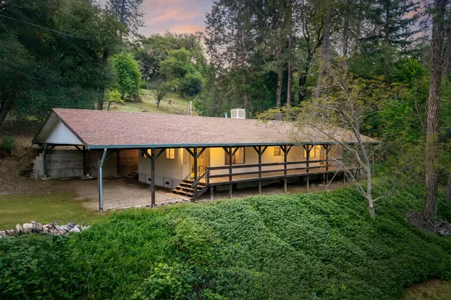 14073 Retrac Way, Grass Valley, CA 95949