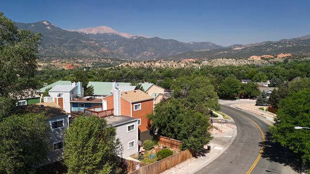 571 Winnie Way, Colorado Springs, CO 80904