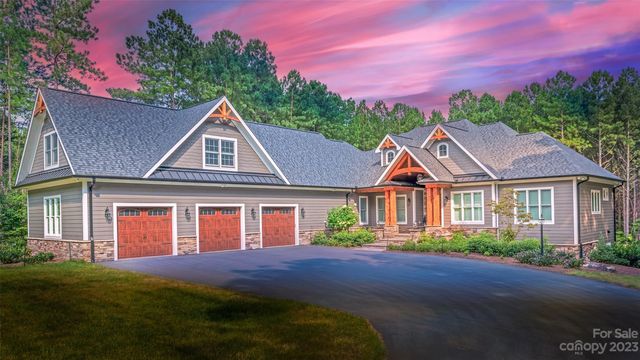 1358 Cordova Dr, Connelly Springs, NC 28612