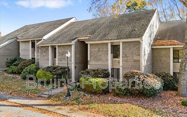 1522 Benjamin Pkwy #C, Greensboro, NC 27408