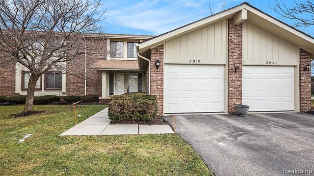 2919 Country Club Dr #1, Rochester Hills, MI 48309