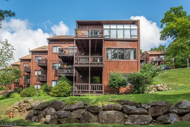 1 Attitash Drive - Unit 11 #11, Vernon, NJ 07462