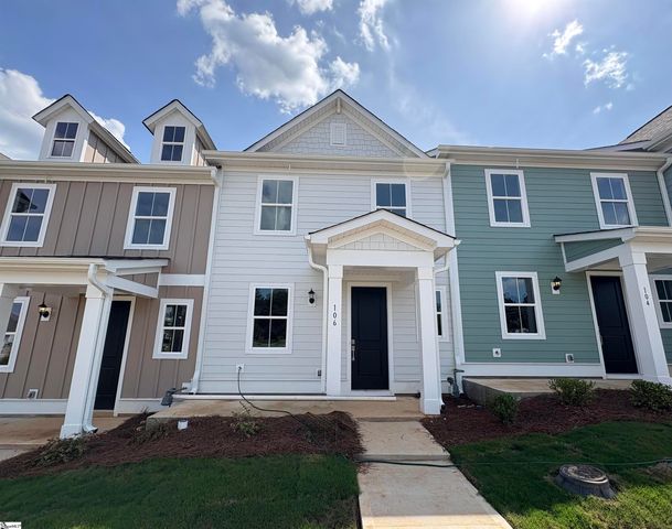 106 Gauley St, Simpsonville, SC 29681