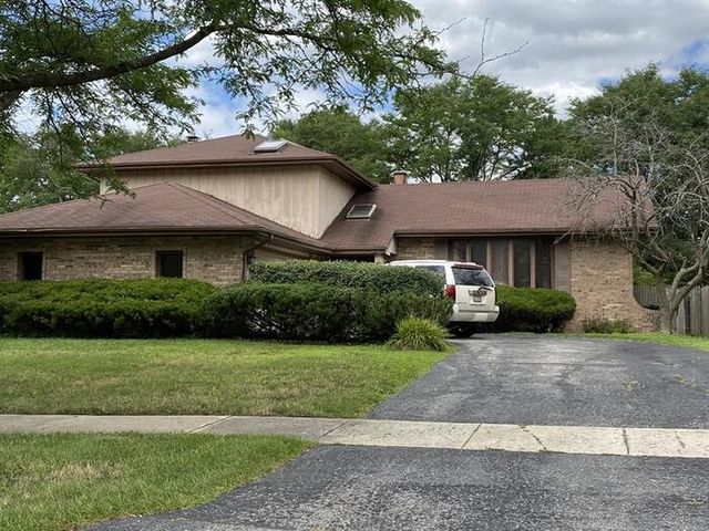 3314 Knollwood Ln, Homewood, IL 60430