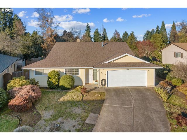 17845 SW Sioux Ct, Tualatin, OR 97062