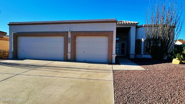 2287 Evening Star Ave, Las Cruces, NM 88011
