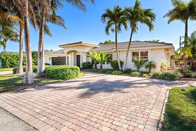 3900 NE 24th Avenue, Lighthouse Pt, FL 33064