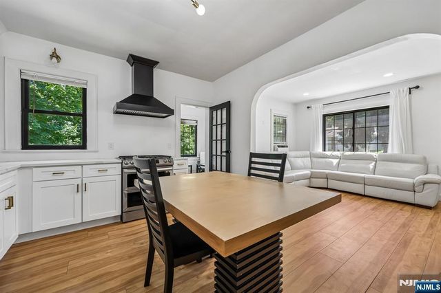 508 High St, Oradell, NJ 07649