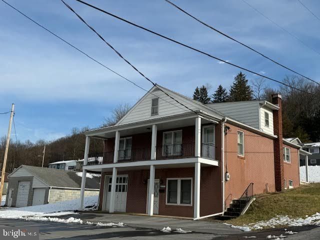 800 Roosevelt Ave, Lewistown, PA 17044