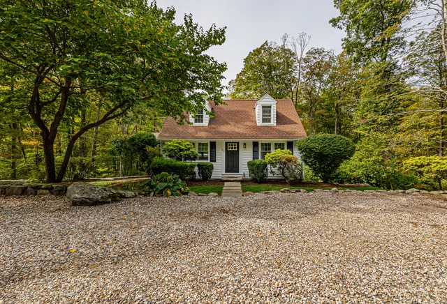 262 Mountain Road, Wilton, CT 06897