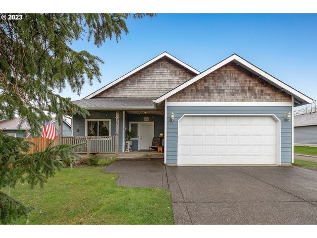 674 NW 9th St, Warrenton, OR 97146