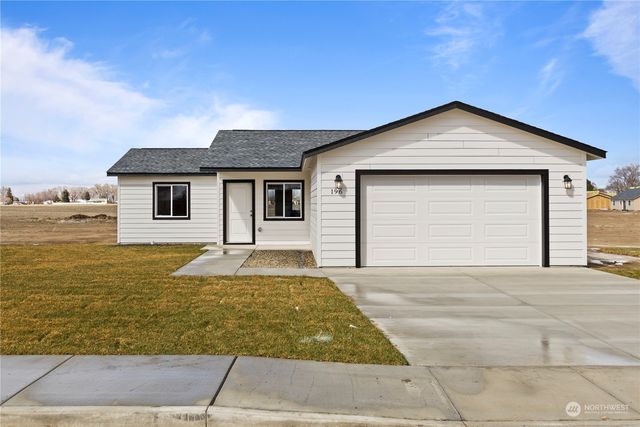 437 N Washington Street, Moses Lake, WA 98837