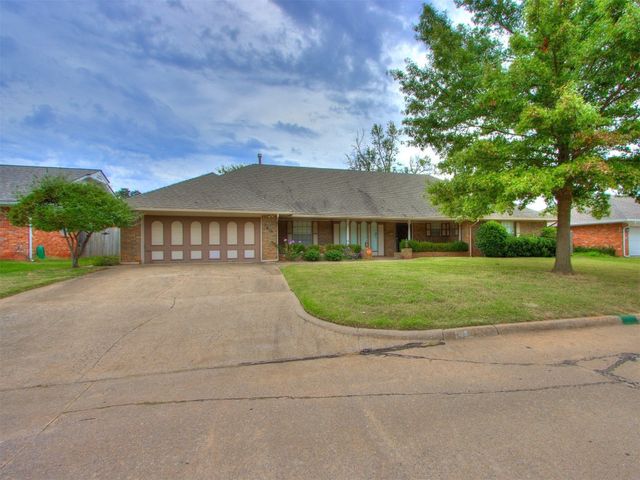 3616 Rolling Ln, Midwest City, OK 73110
