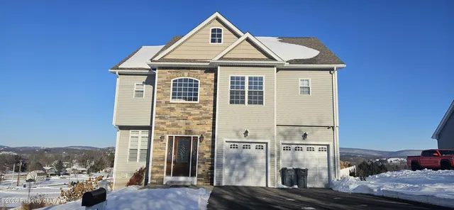 124 W  Kline Rd, Nescopeck, PA 18635