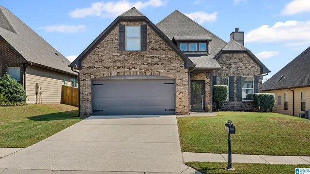 4375 Sierra Dr, Gardendale, AL 35071