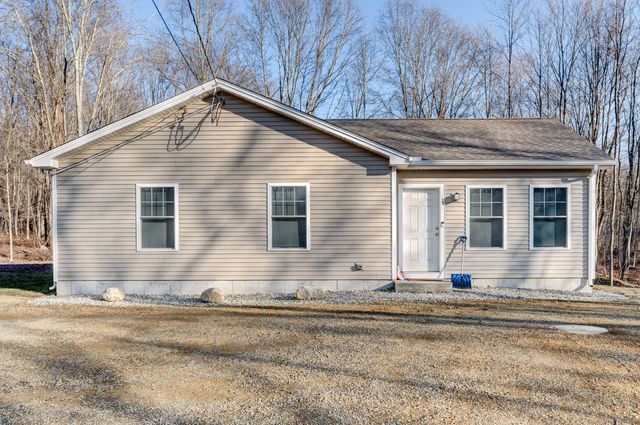 15 Hillyndale Rd, Storrs Mansfield, CT 06268
