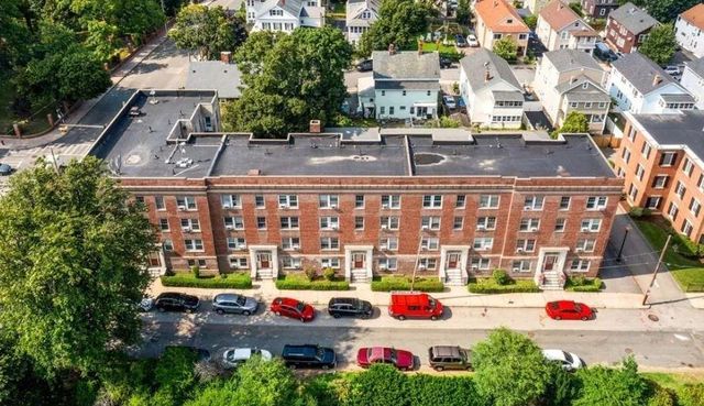208 Main St #5, Medford, MA 02155