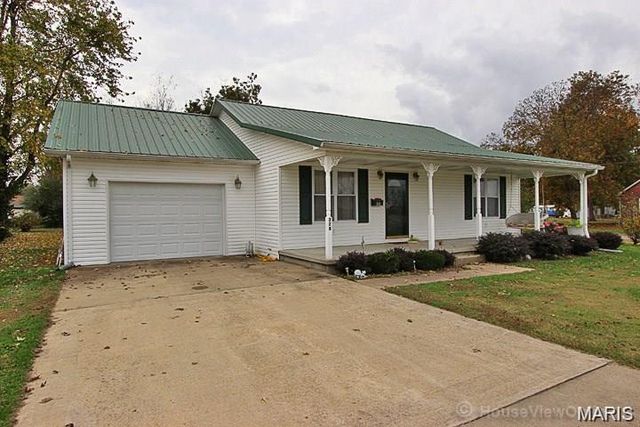 328 Dame Ave, Chaffee, MO 63740