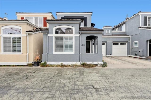 700 Lido Park Dr #5, Newport Beach, CA 92663