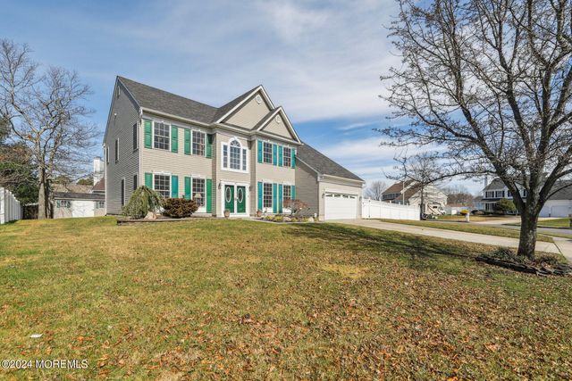13 Forest View Drive, Bayville, NJ 08721
