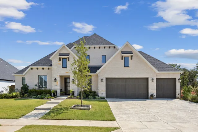 11224 Hickory Falls Dr, Argyle, TX 76226