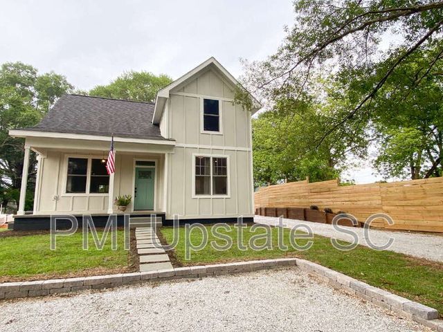 4 Vest St #A, Travelers Rest, SC 29690