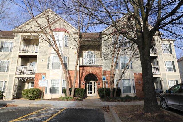 18809 Sparkling Water Dr   #304, Germantown, MD 20874