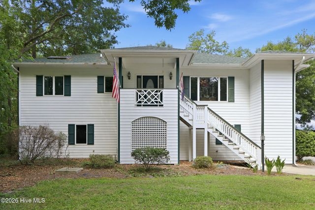 308 Silver Creek Landing Road, Swansboro, NC 28584