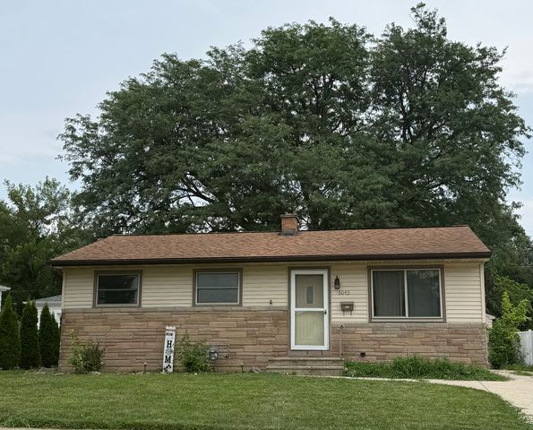 6043 49th Ave, Kenosha, WI 53142