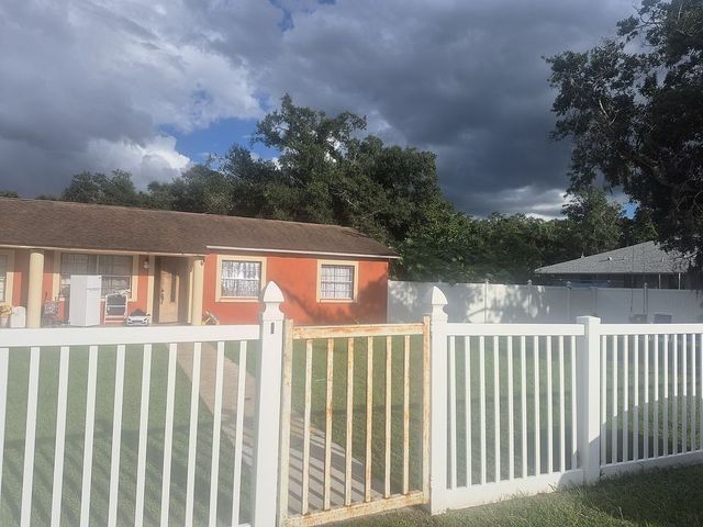 2604 S  71st St, Tampa, FL 33619