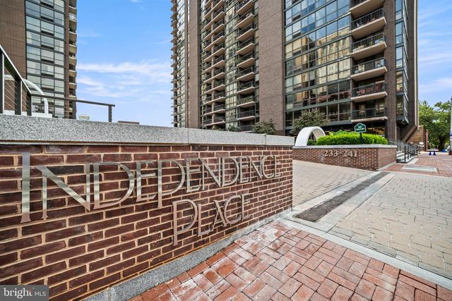 241 S  6th St #1106C, Philadelphia, PA 19106