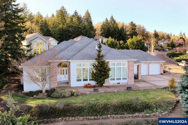 424 Melvill Cres, Philomath, OR 97370