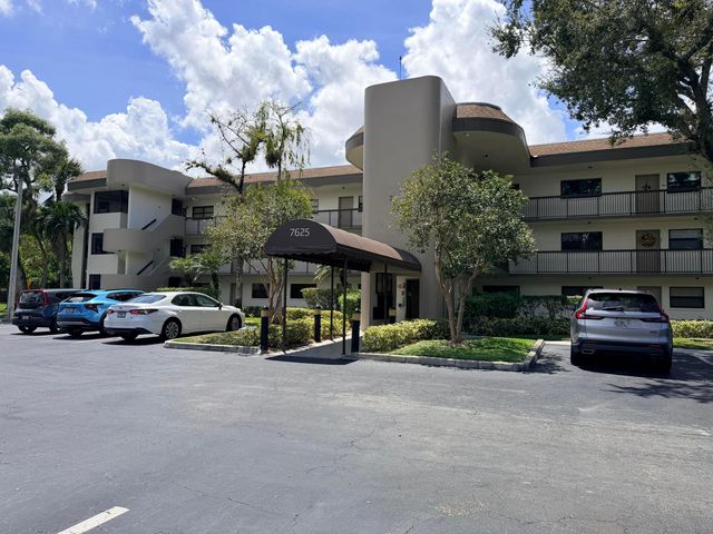 7625 NW 79th Avenue Unit 107, Tamarac, FL 33321