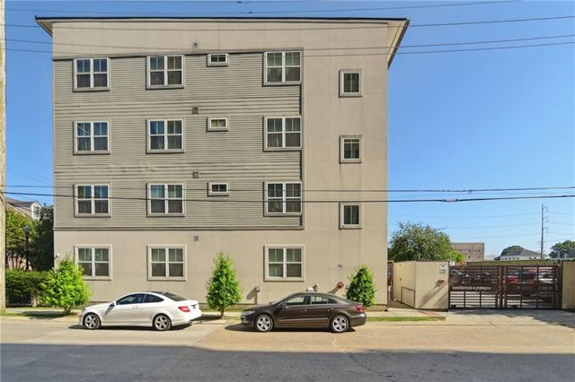 2100 Saint Thomas St #205, New Orleans, LA 70130