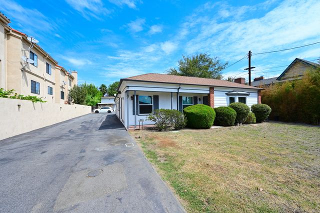 475 Fairview Ave, Arcadia, CA 91007