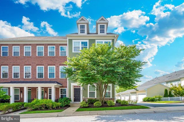 5721 Rosanna Pl, Ellicott City, MD 21043