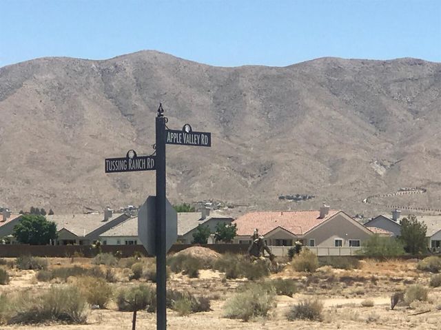 Tussing Ranch Rd, Apple Valley, CA 92308