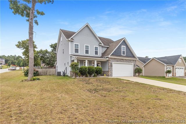 68 Bunting Dr, Lillington, NC 27546