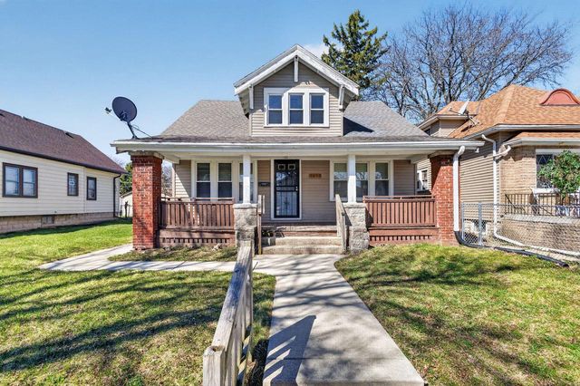 4633 N 30th STREET, Milwaukee, WI 53209
