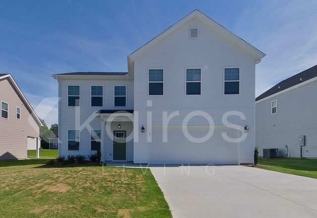 7034 Foggy River Dr, Aiken, SC 29801