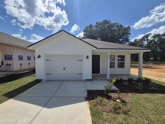 8531 Sonnyboy Ln, Pensacola, FL 32514