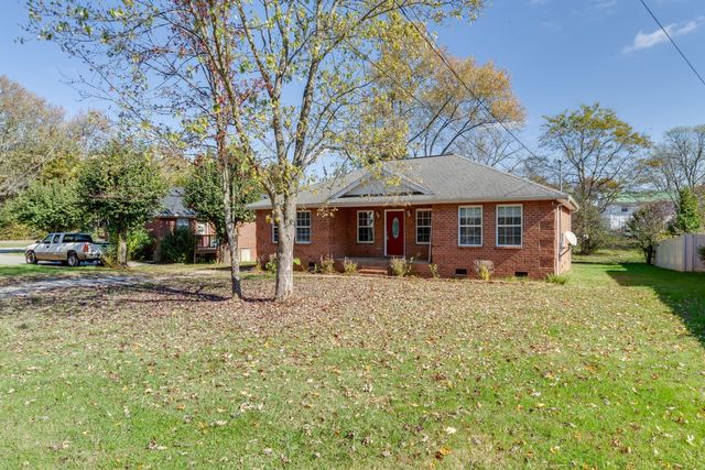 104 Tyree Springs Rd, White House, TN 37188