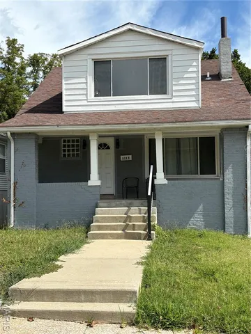 7105 Lexington Ave, Saint Louis, MO 63121