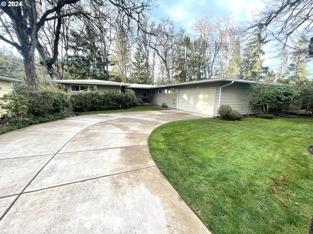 191 W  36th Ave, Eugene, OR 97405