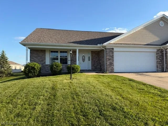 51986 Blue Spruce Dr, Saint Clairsville, OH 43950
