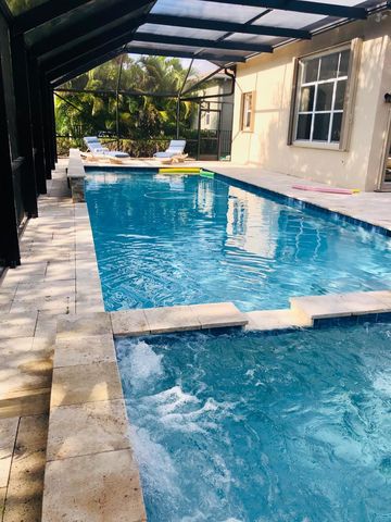10440 Cypress Lakes Preserve Dr, Lake Worth, FL 33449