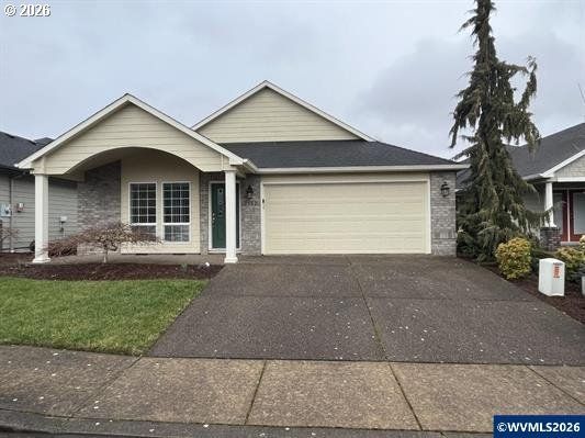 2152 SE Rhododendron Ave, Dallas, OR 97338