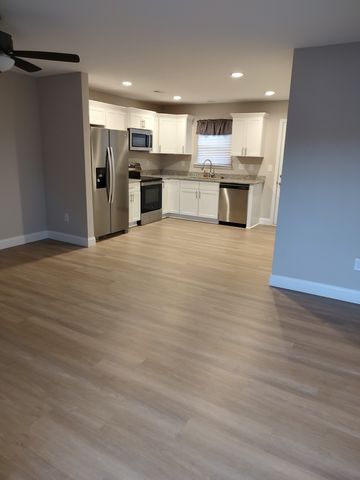 1611 N  Green River Rd #B, Gaffney, SC 29341