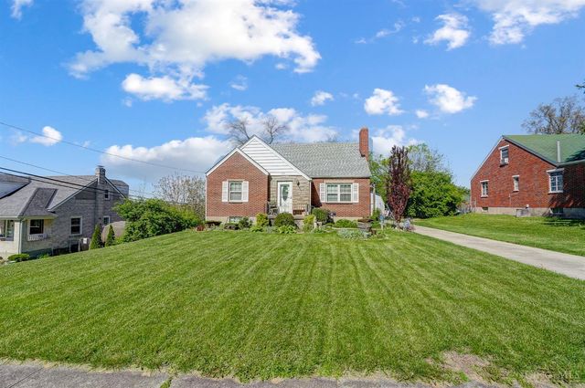 132 Orchard St, Middletown, OH 45044