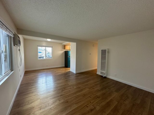 831 Glendale Blvd #4, Los Angeles, CA 90026